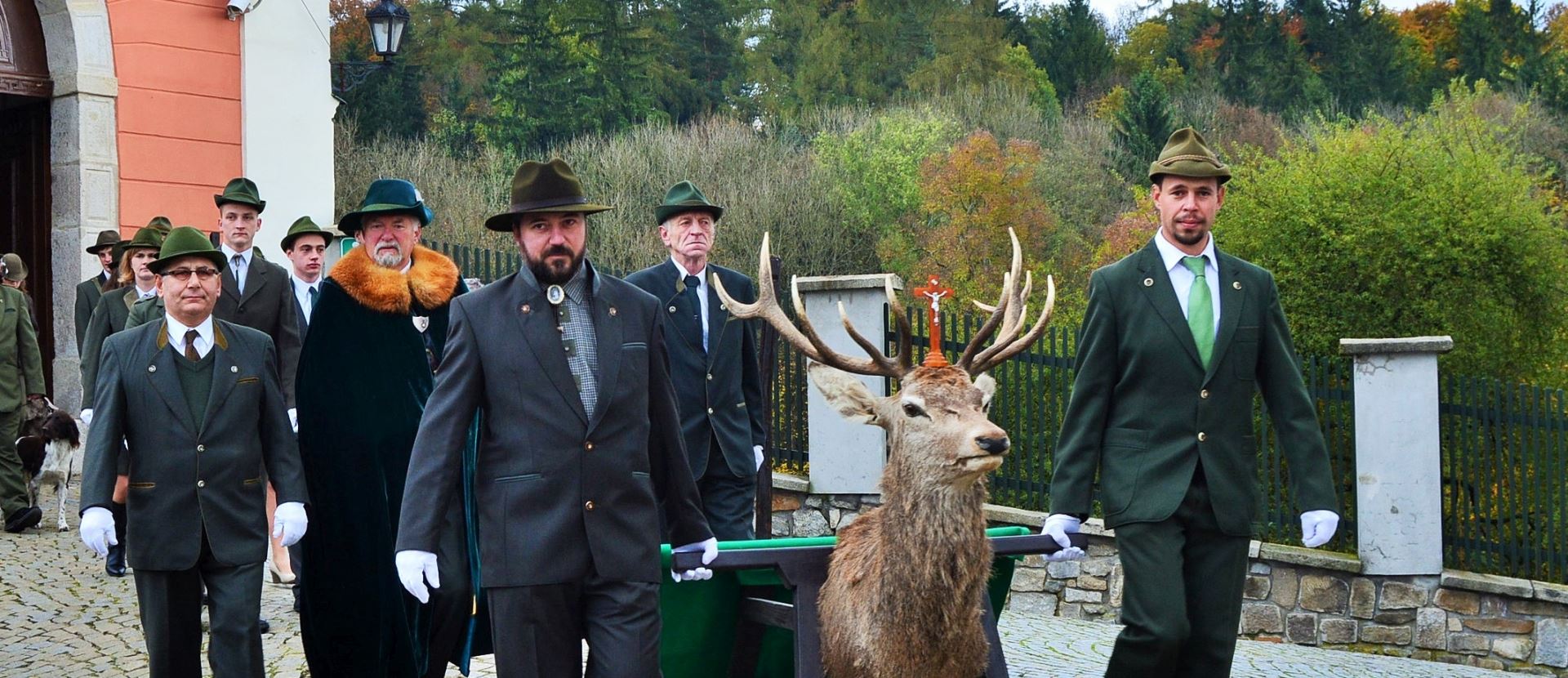 Družina mladých myslivců