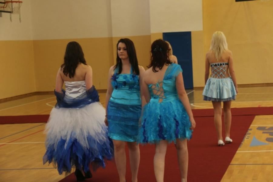 2016 Přehlídka Carrom