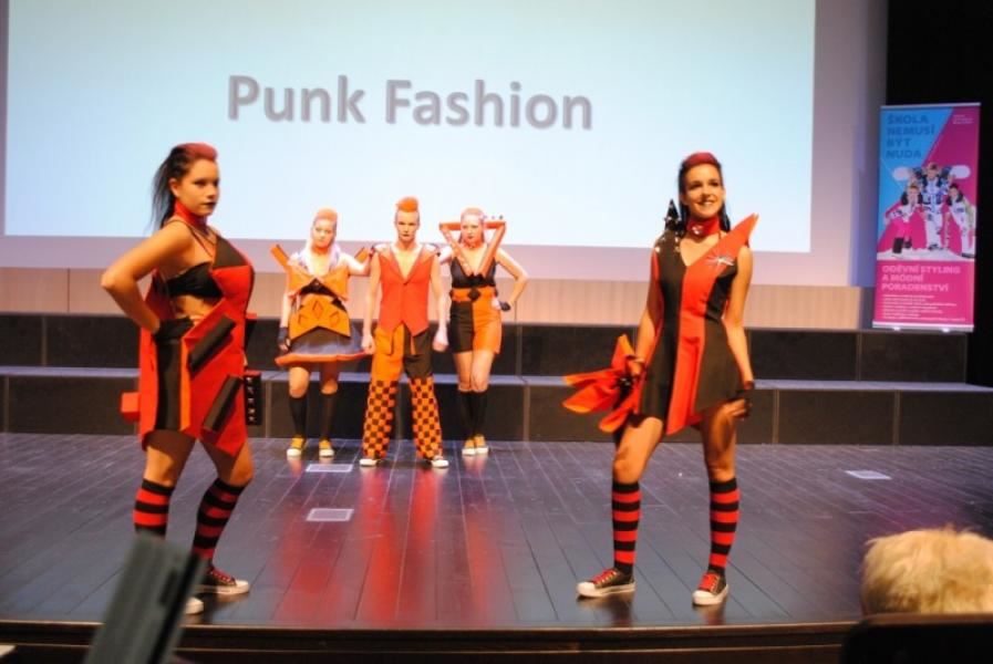 2016 Oděv a textil Liberec