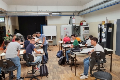 Let’s Train Abroad! 2022