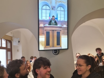 Nástavby na exkurzi v Poslanecké sněmovně